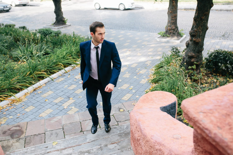 おしゃれ度アップ！スーツとワイシャツの理想の組み合わせ